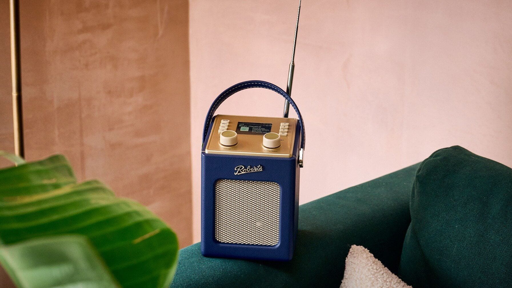 Retro Charm Meets Modern Sound: Roberts' New Portable Radio Revival Mini 2
