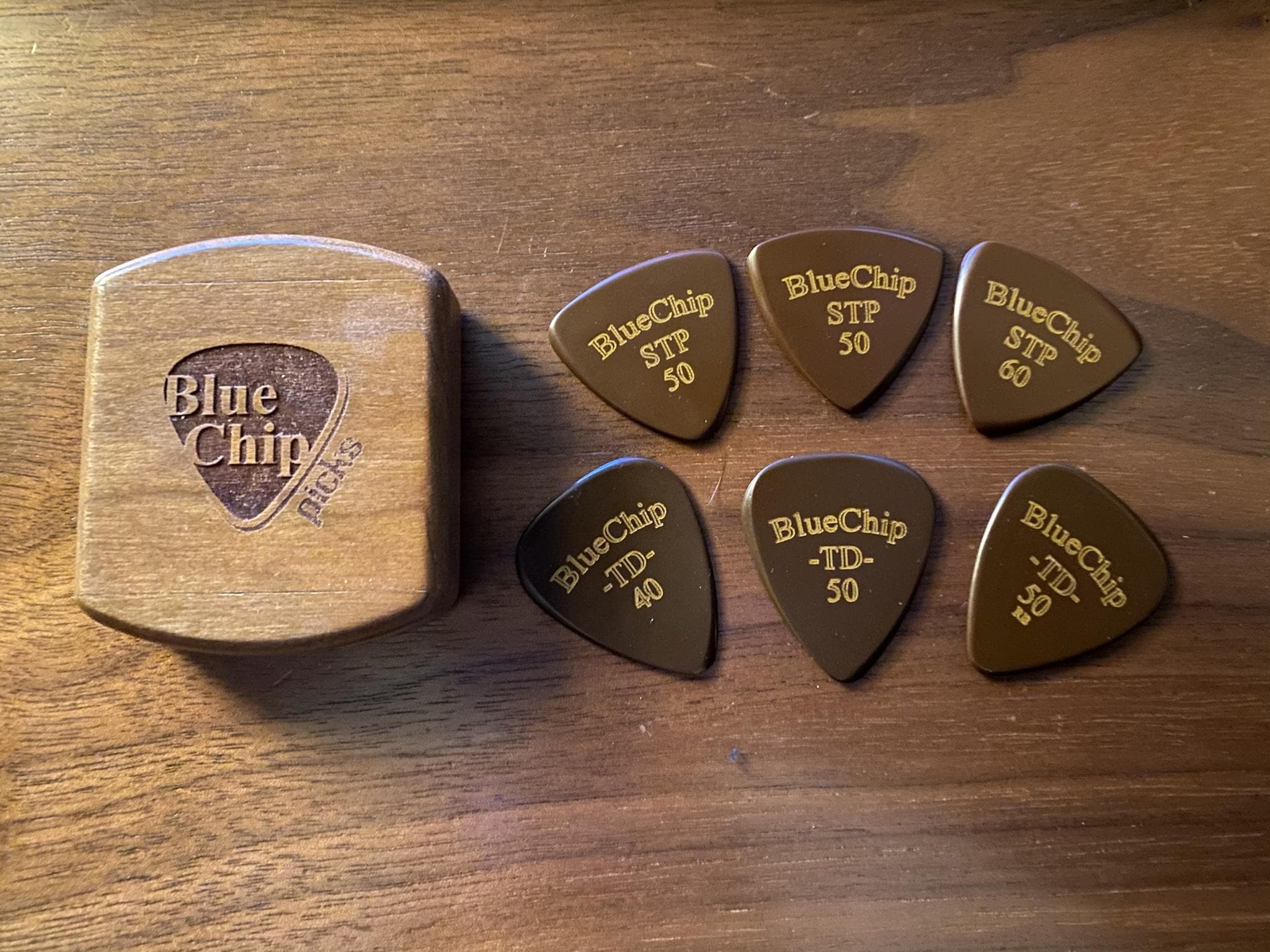 Sold - Set of Blue Chip Picks | The Gear Page