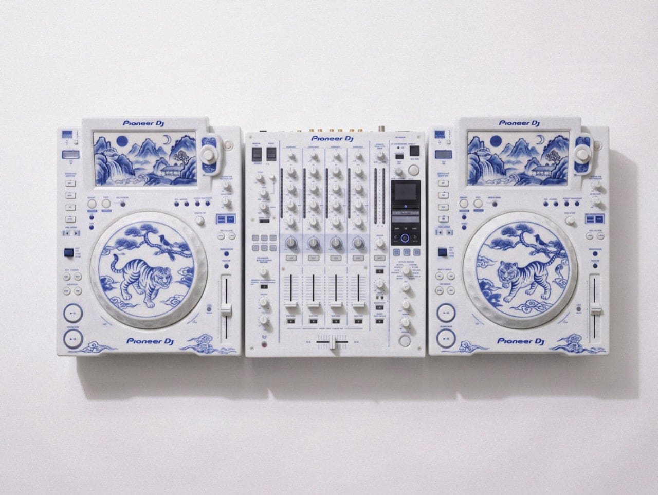 Close view of the illustrated porcelain-style DJ deck