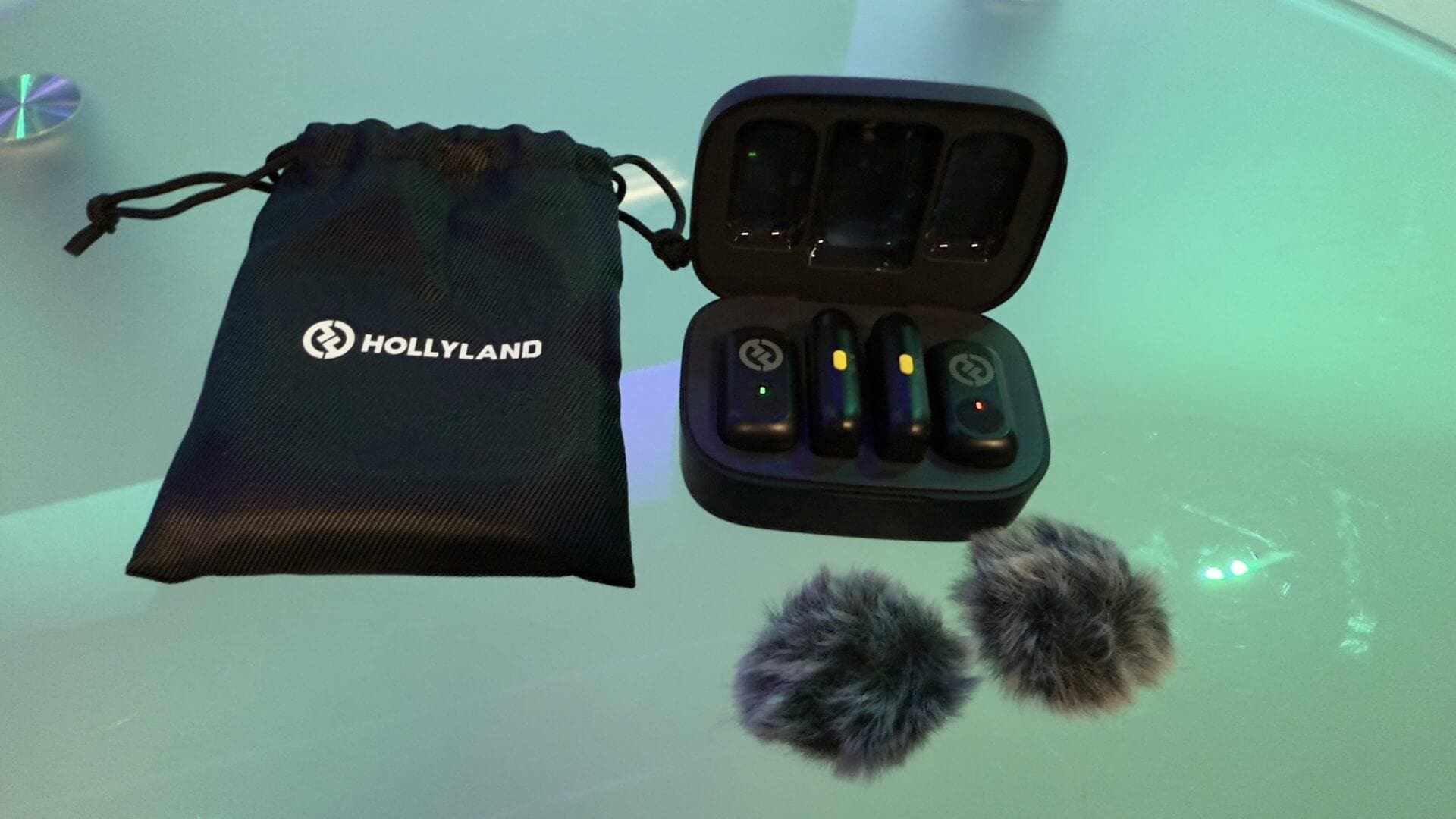 Hollyland Lark A1 Budget Lavalier Microphone Kit