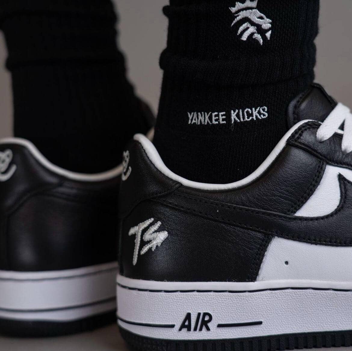 Terror Squad X Nike Air Force 1 Low