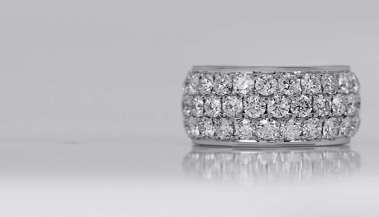 Pavé Engagement Rings: Our Best Picks & Buying Guide