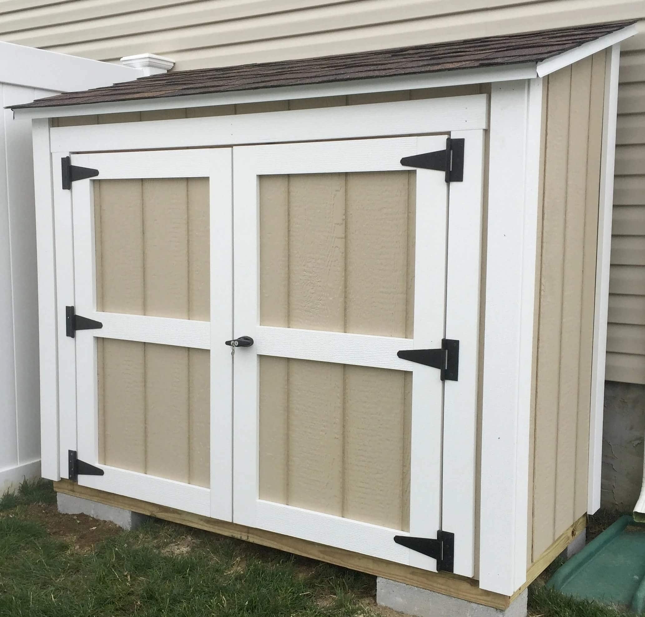 What Size Bike Shed Do I Need for 4 Bikes?