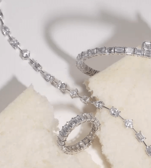 Lab-Grown vs Natural Diamonds: What’s the Difference?