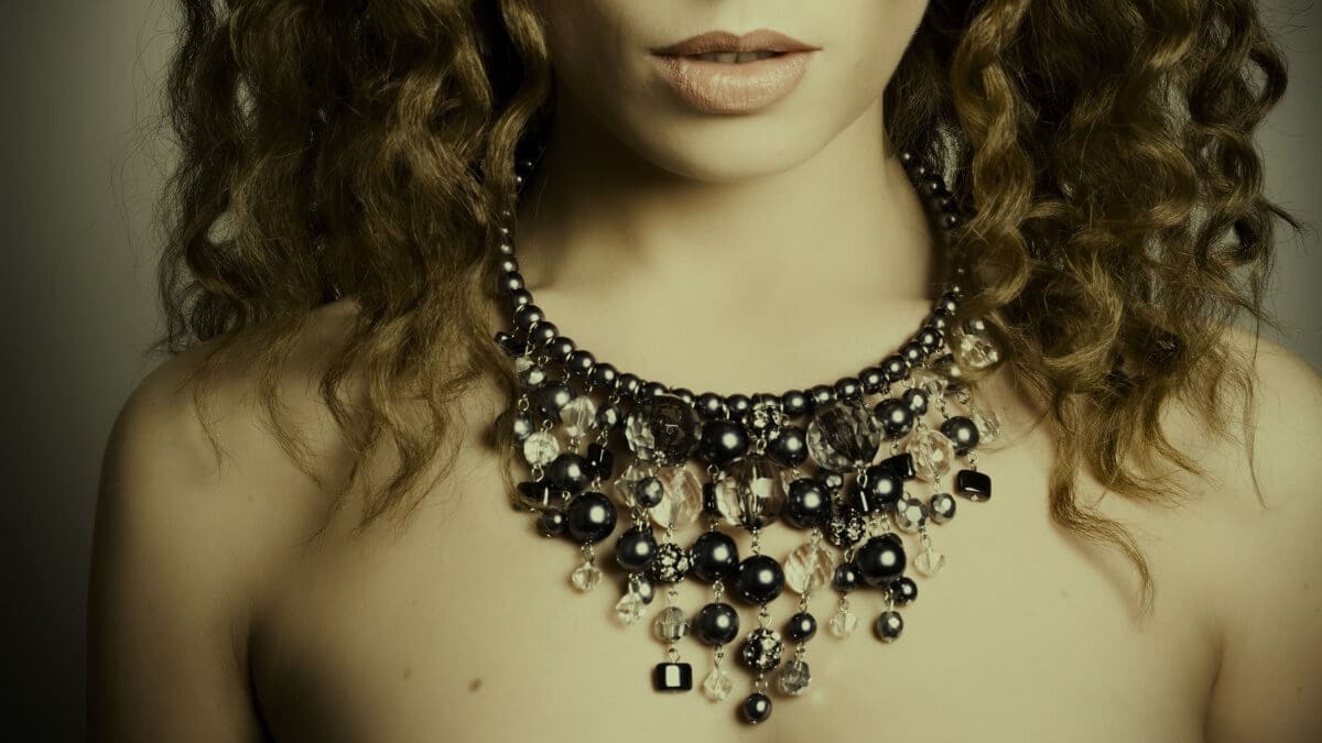 Is Wearing Costume Jewellery Tacky?