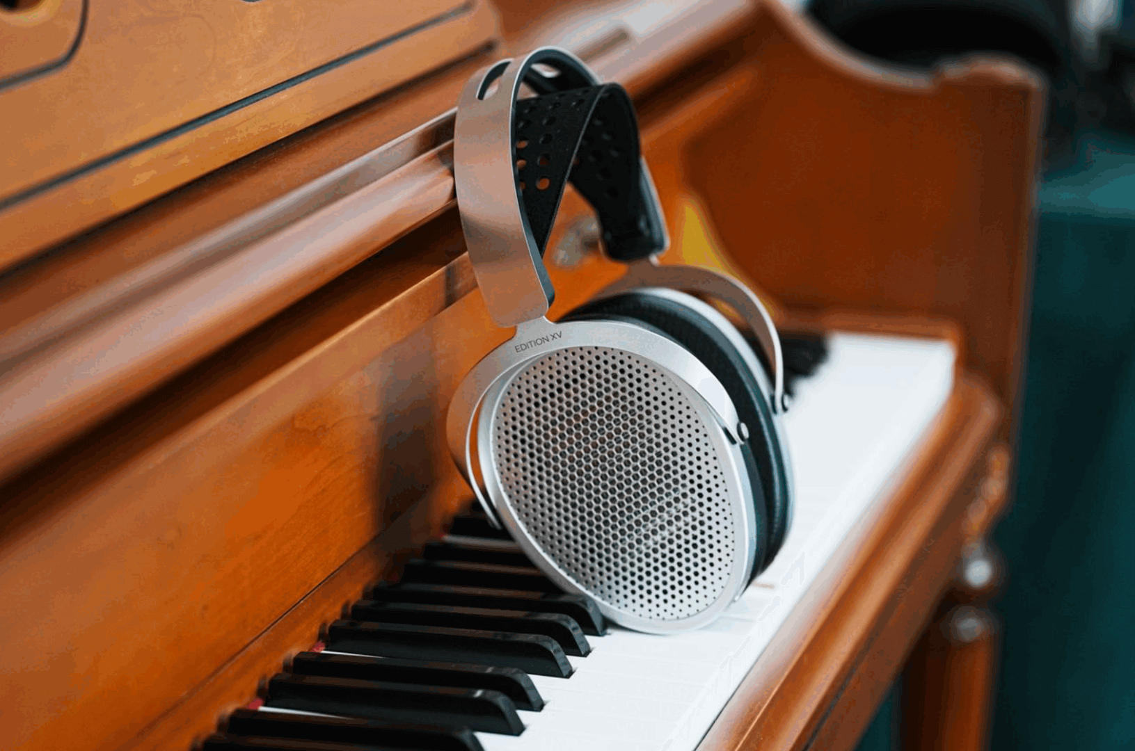 HIFIMAN Launches Edition XV: Audiophile-Grade Headphone with Premium Features at $399