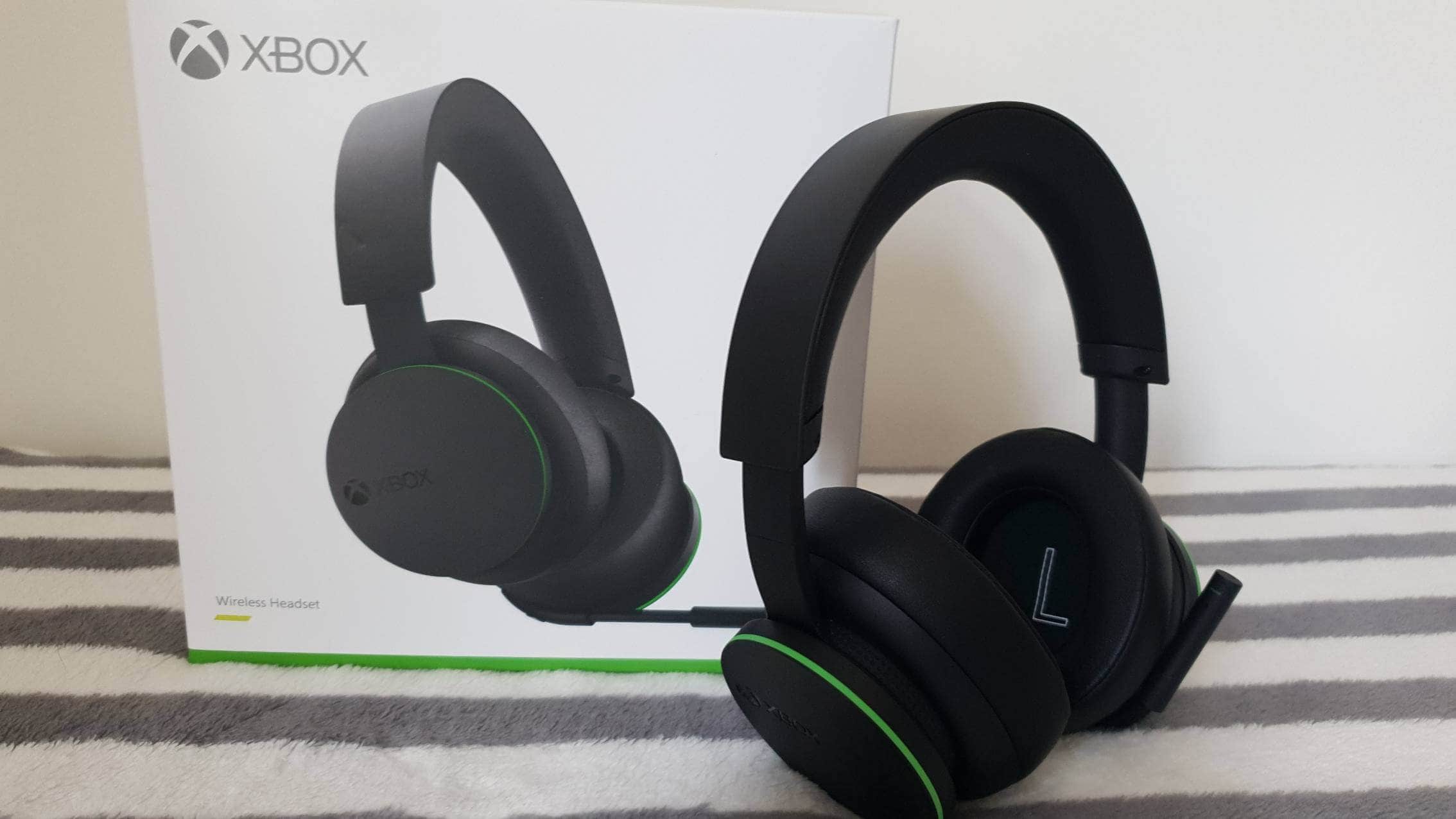 Microsoft Xbox Wireless Headset – official, affordable, and feature-packed