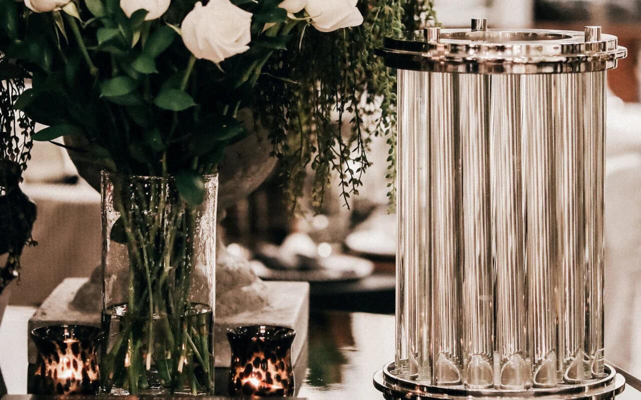 How to Decorate Classic Contemporary Style Interiors
