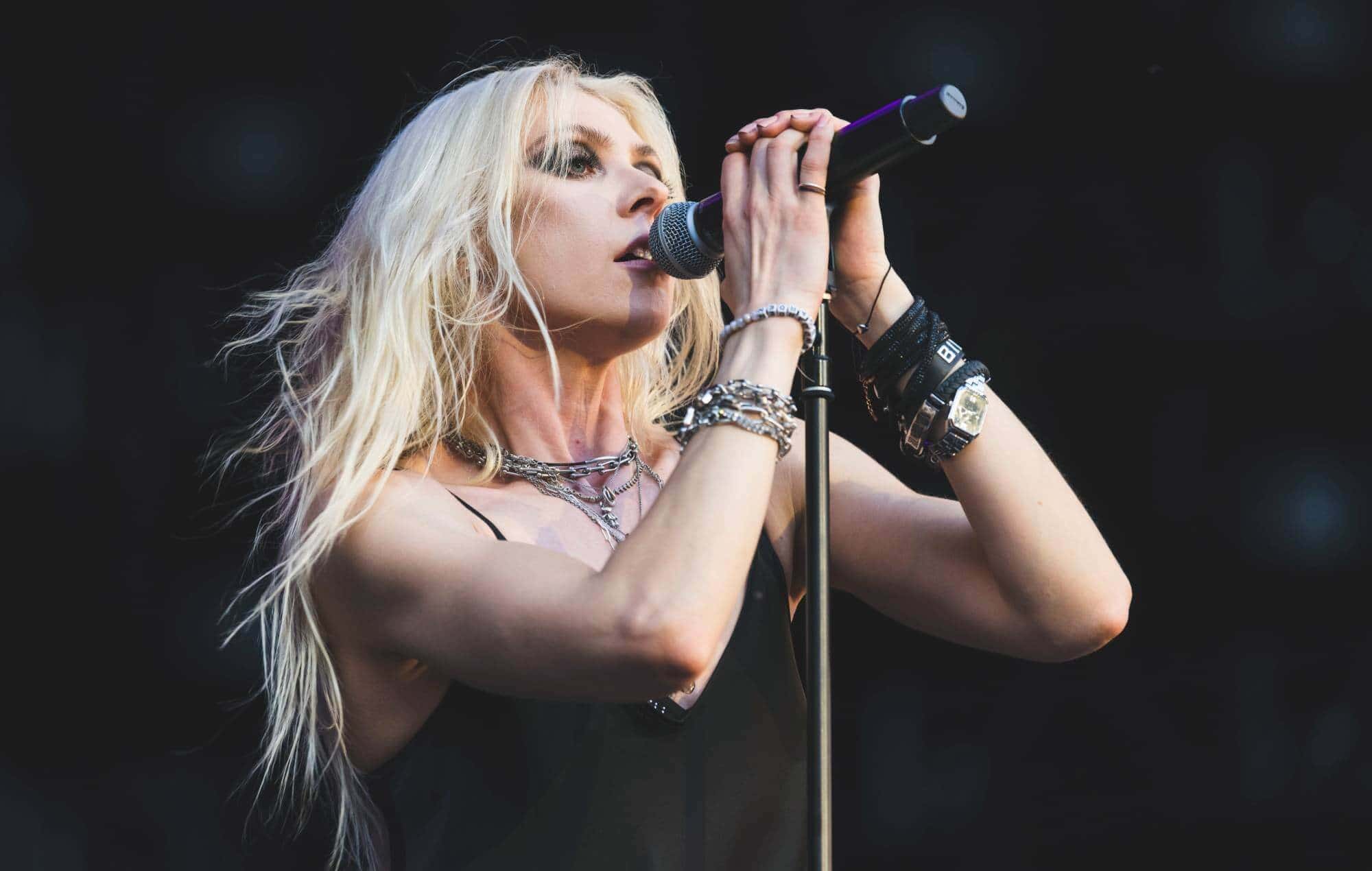 The Pretty Reckless’ Taylor Momsen Opens Up on Depression, Grief, and Substance Abuse Recovery