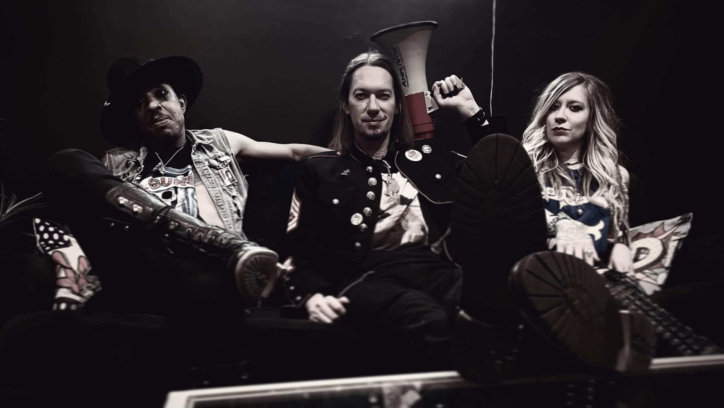 Sin Shake Sin brings a fresh and raw rock energy to the scene.