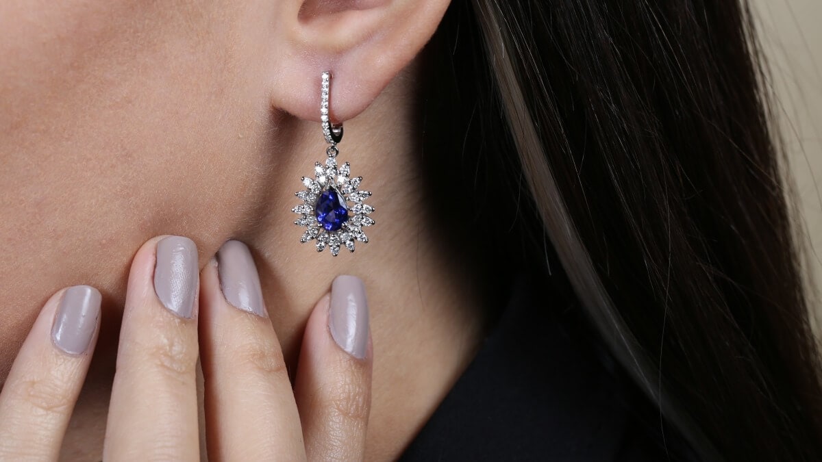 Princess Diana’s Sapphire And Diamond Earrings