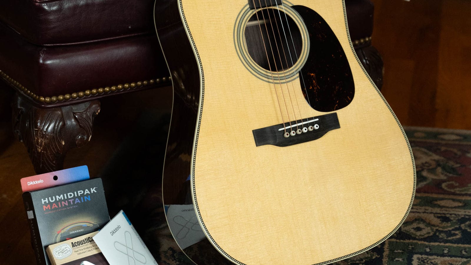 D-28 vs HD-28: What $200 Buys You in Martin's Rosewood Dreadnoughts