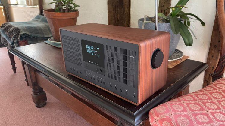 Revo SuperConnect Stereo Side