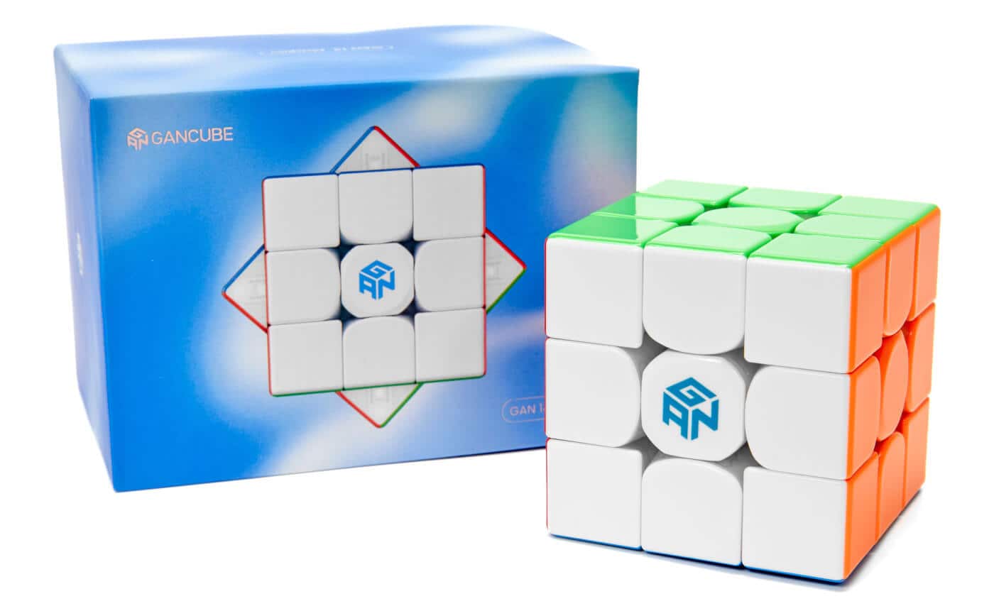 Revolutionizing Cubing: The GAN 14 3x3 (MagLev UV Coated)