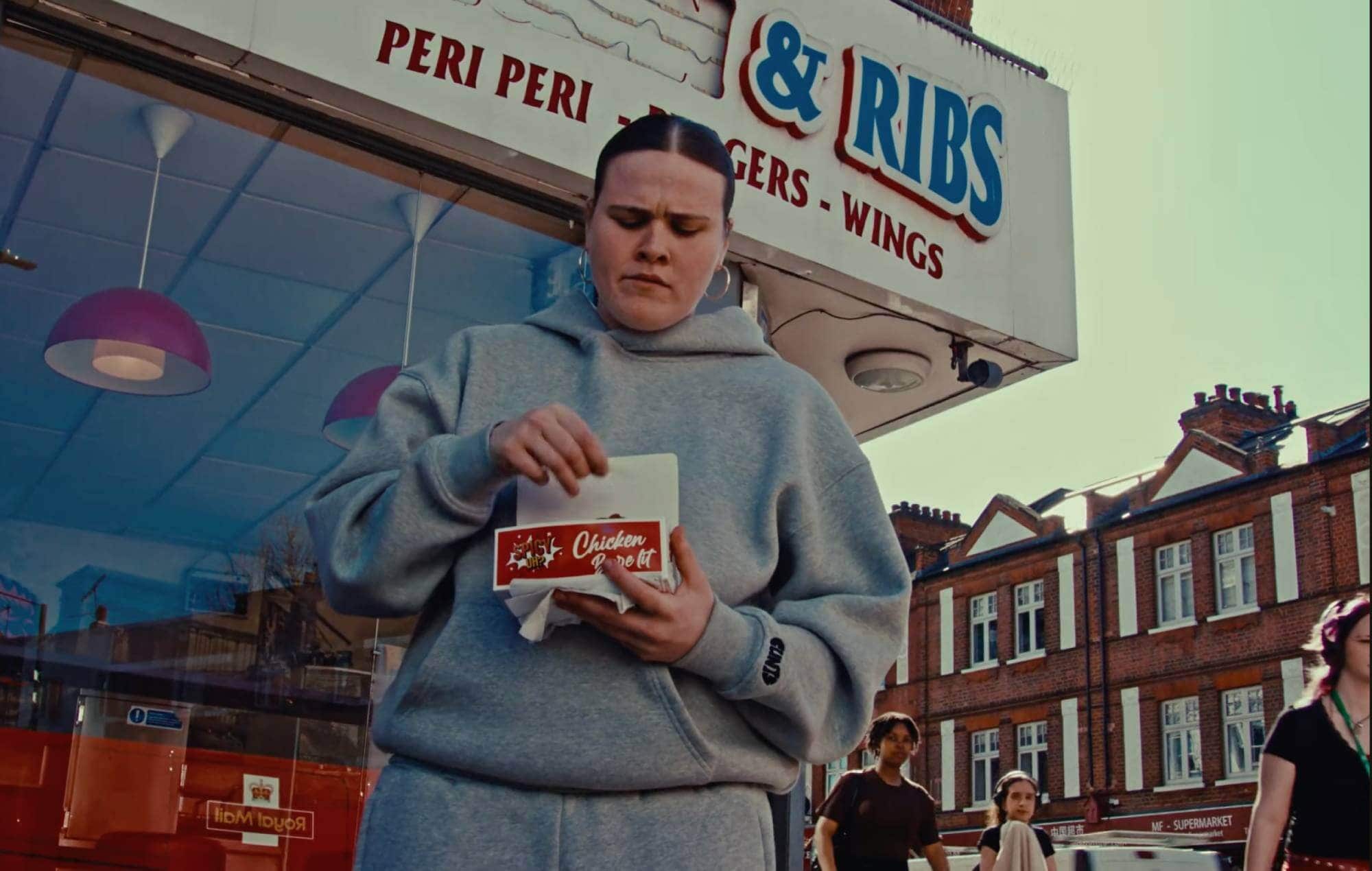 Venbee Returns with Lewis Capaldi-Endorsed Single ‘Not My Day’