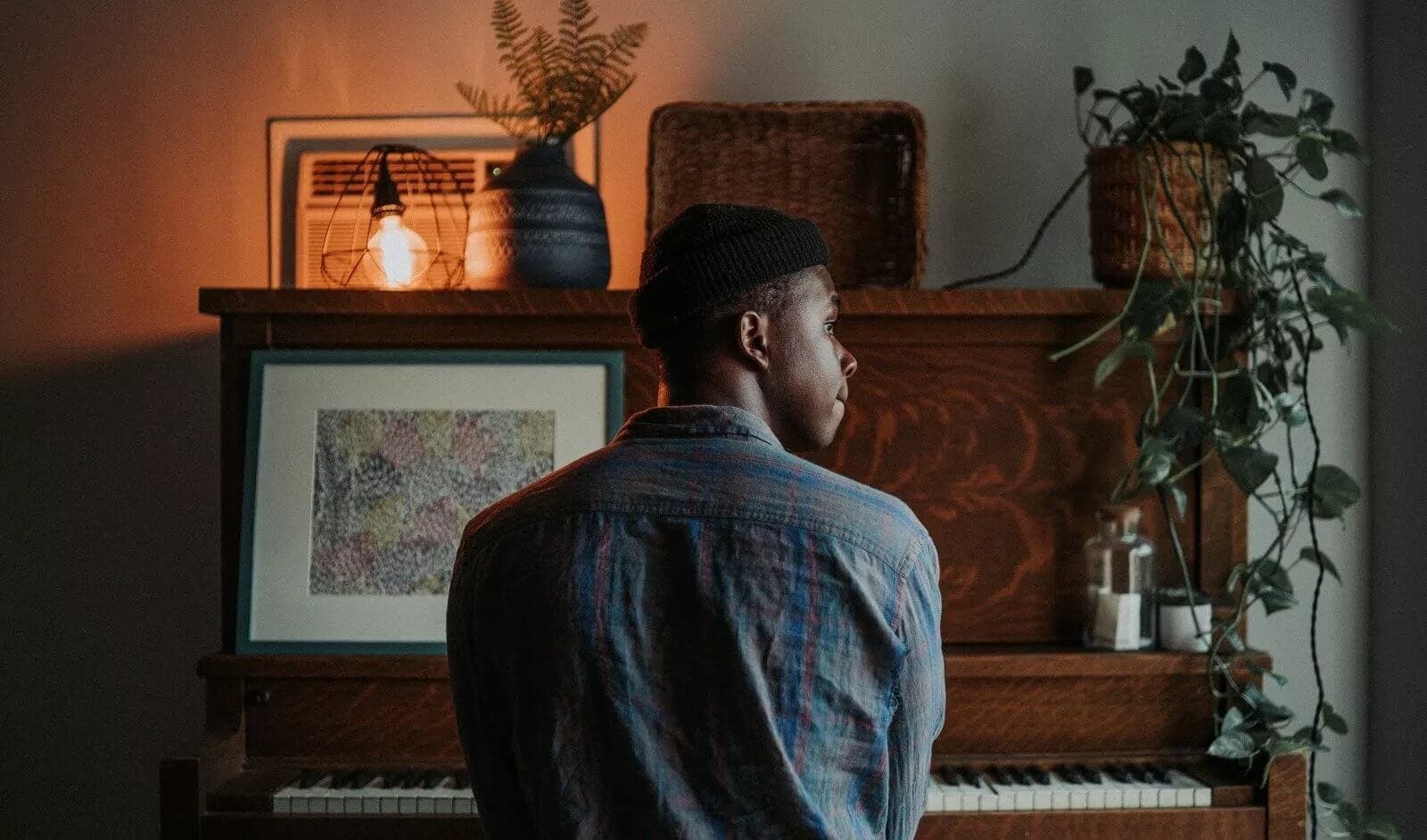 7 Tips for Writer's Block-busting Chord Progressions