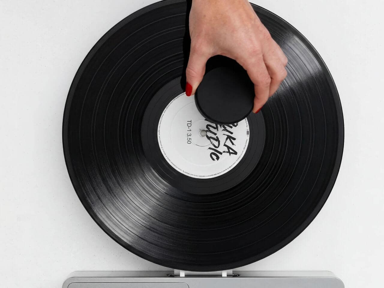 Another elegant angle of the turntable