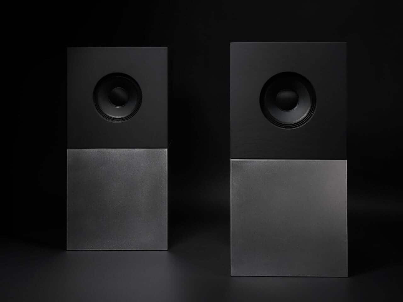 Nocs Braque: Sculptural Stereo System Stacks Two Cubes into a 25kg Audio Masterpiece