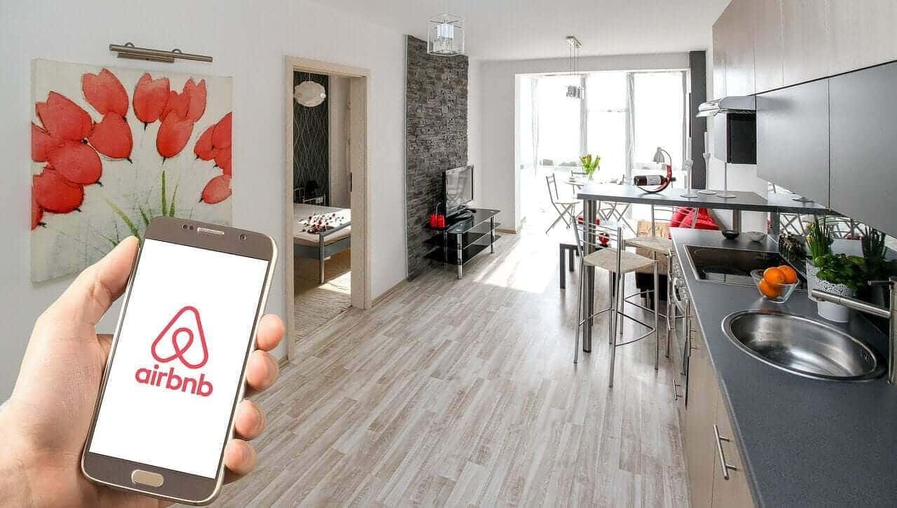 A Guide on How to Start an Airbnb Business