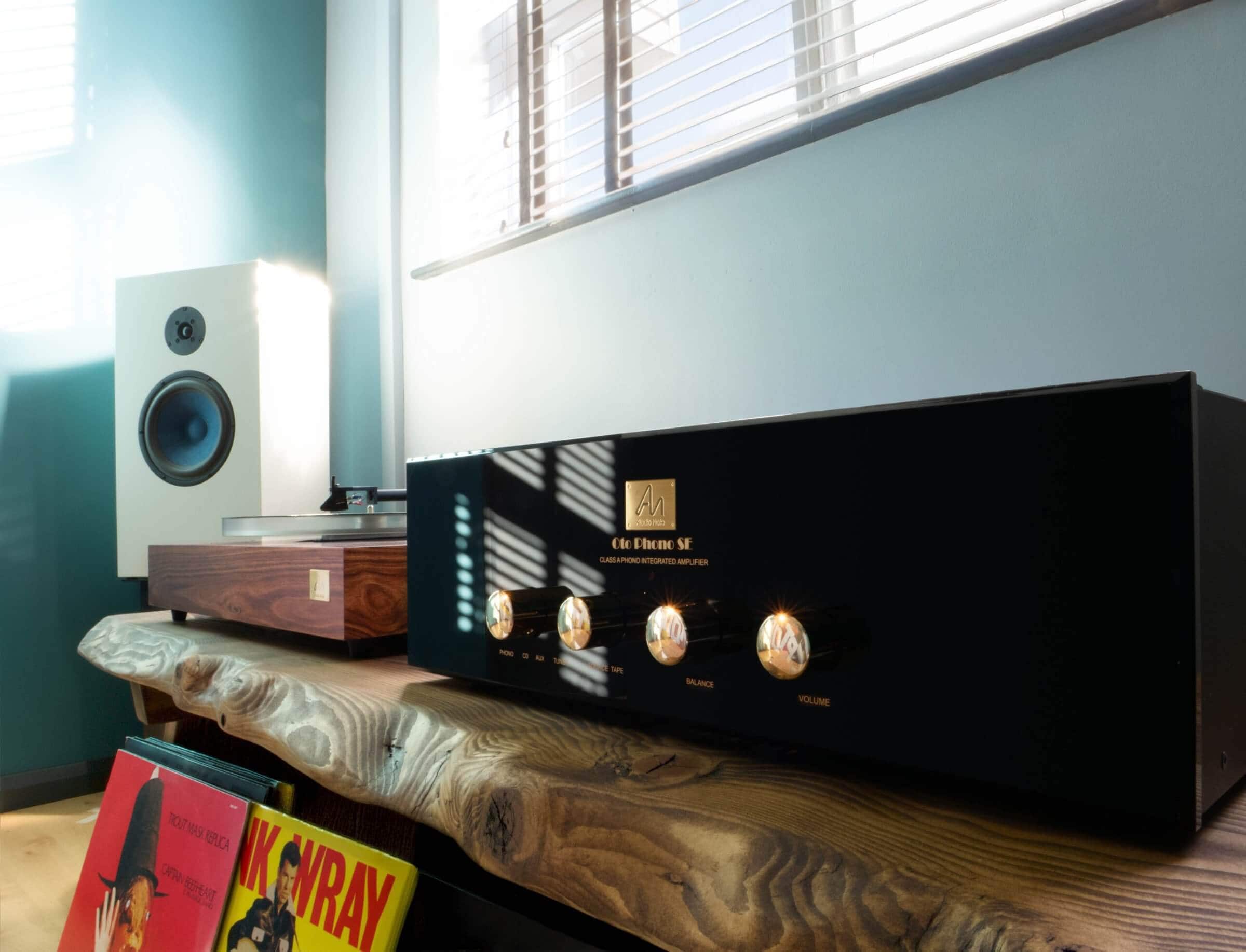 Audio Note UK Celebrates 35 Years of the Oto Integrated Amplifier with Special Edition