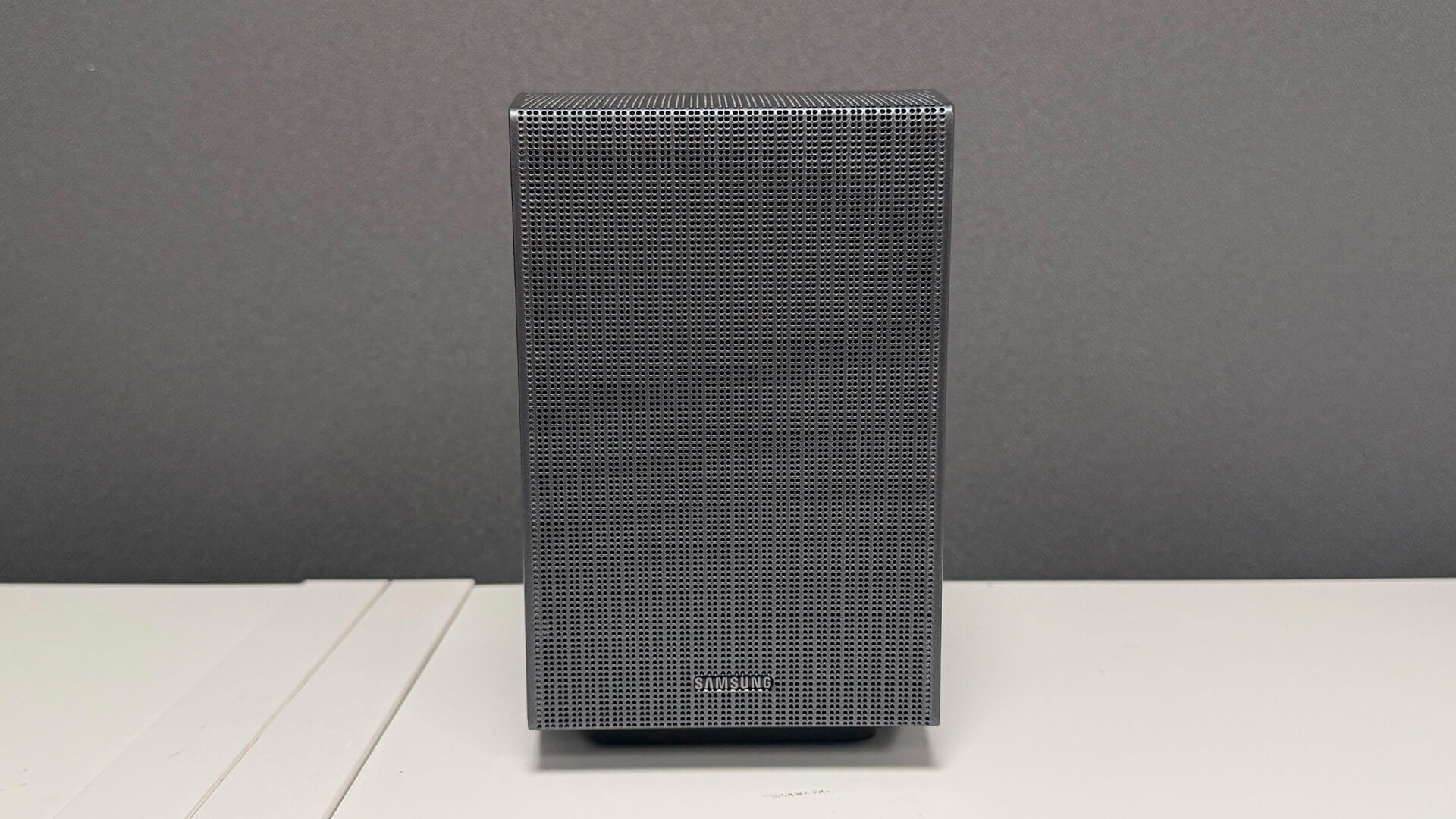 Powerful subwoofer delivers rich, tactile bass.