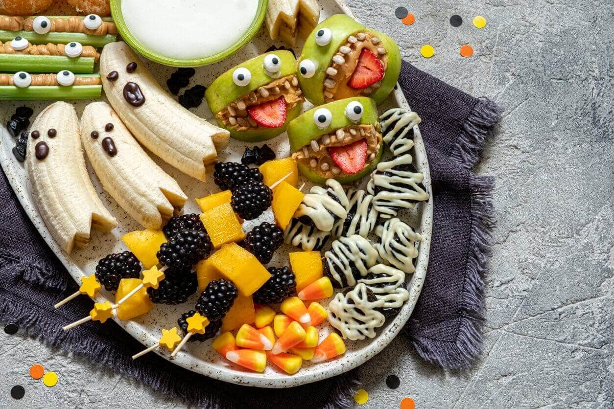 Yummy treats for your next Halloween mystery party.