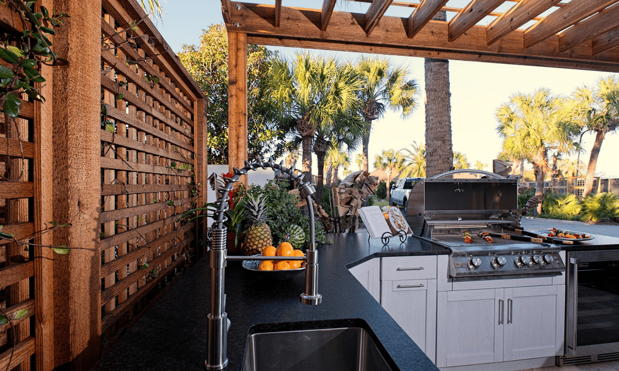Coastal Outdoor Kitchen COuntertops, Brownsville, Texas, Riviera Outdoor Decor