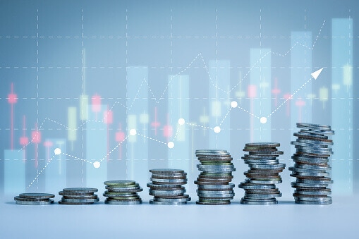 7 Ways to Forecast Revenue and Generate Growth