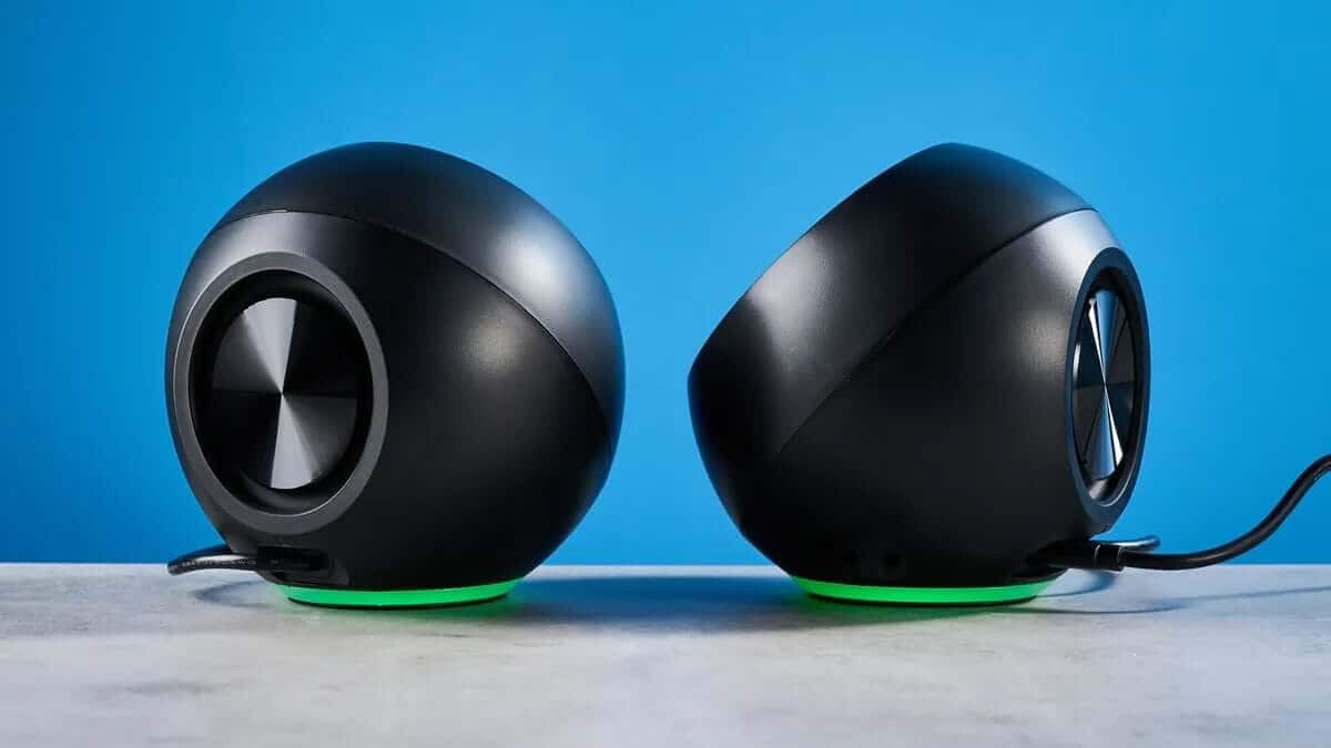 Creative Pebble Pro speaker on desk