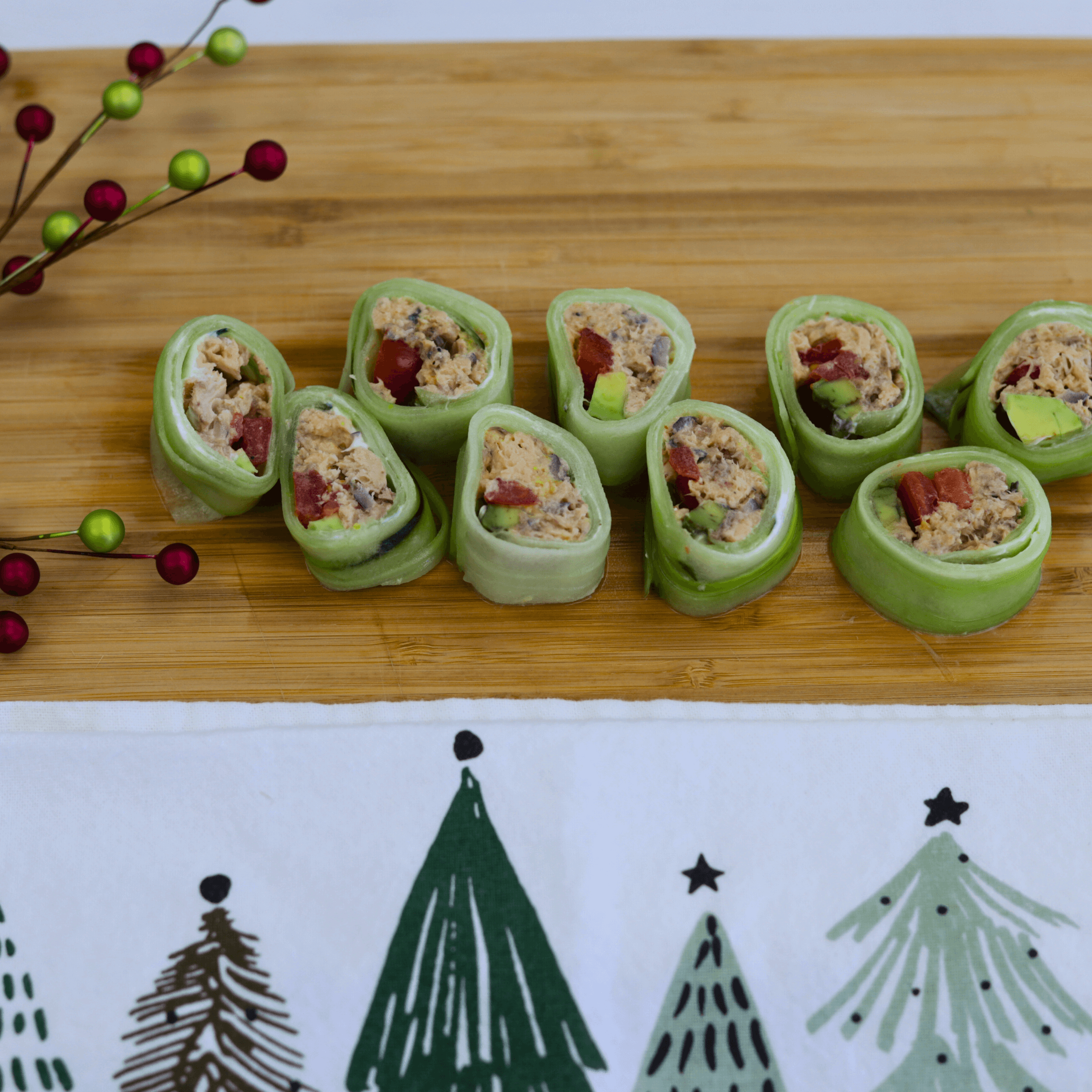 Salmon Cucumber Roll