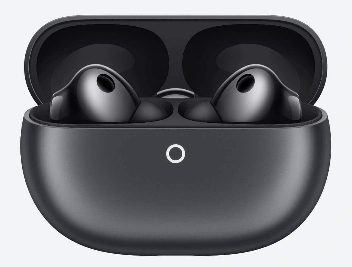 FreeBuds Pro 5 lifestyle shots and in-ear fit