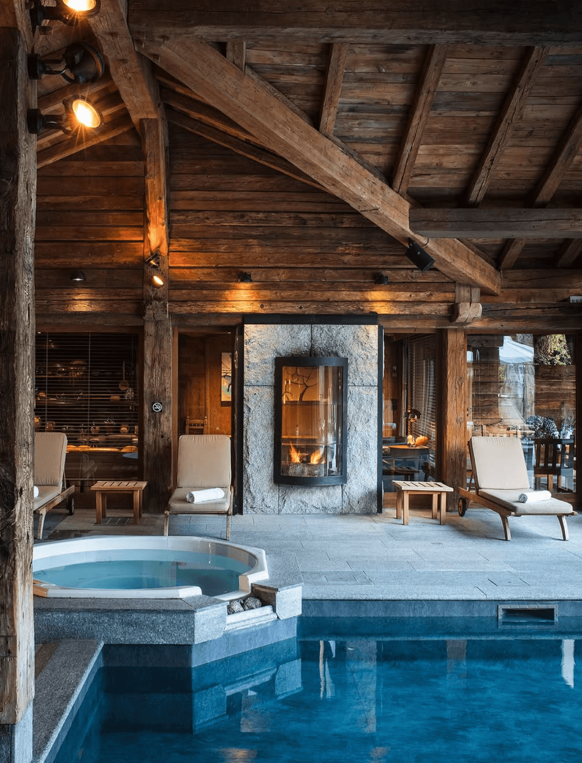 What to do on a ski holiday if you are not skiing? Image of QC Therme in Chamonix