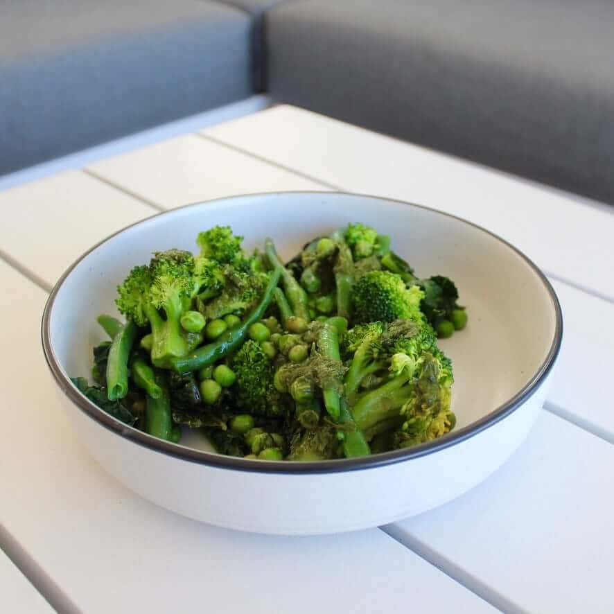The significance of including green leafy vegetables into your diet every day