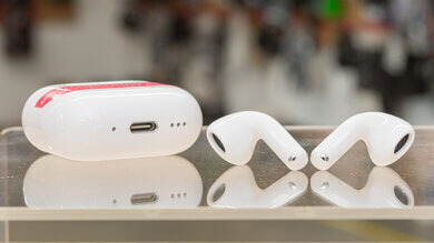 Apple AirPods 4 with Active Noise Cancellation