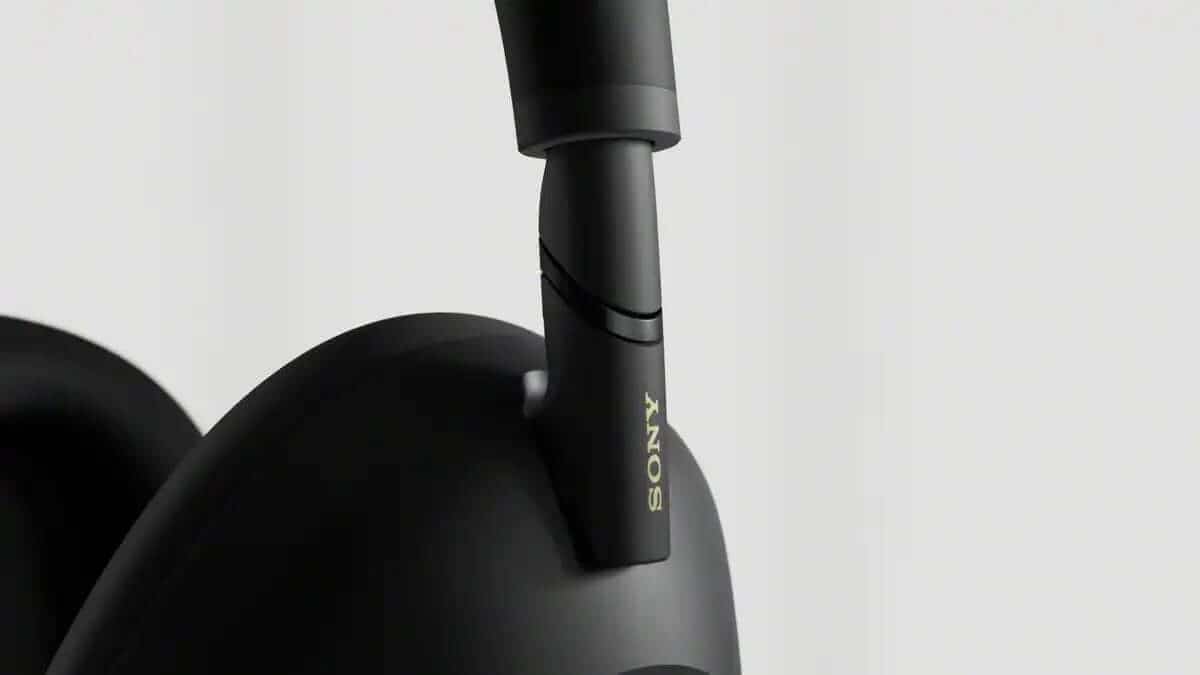 Sony WH-1000XM6 Design