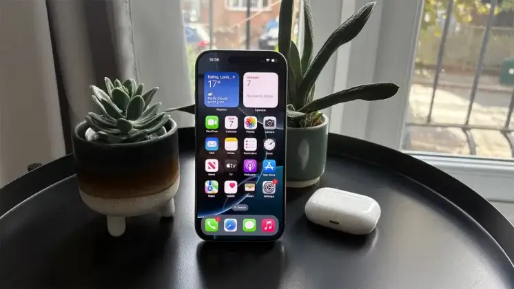 Apple iPhone 16 Pro