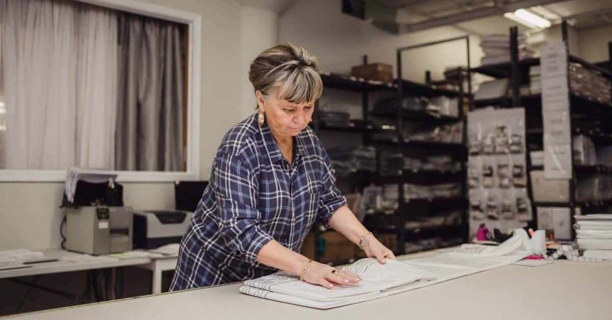 fine linen percale sheeting by Alexa Hampton for Eastern Accents