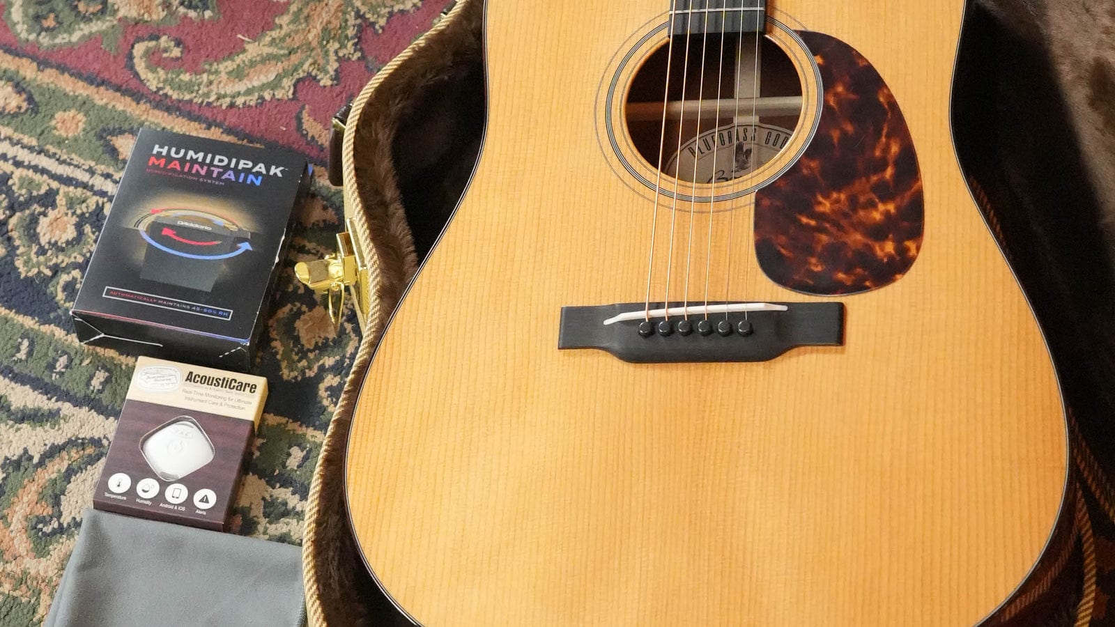 Boutique Guitar Builders: Our Top 10, From Collings to Preston Thompson