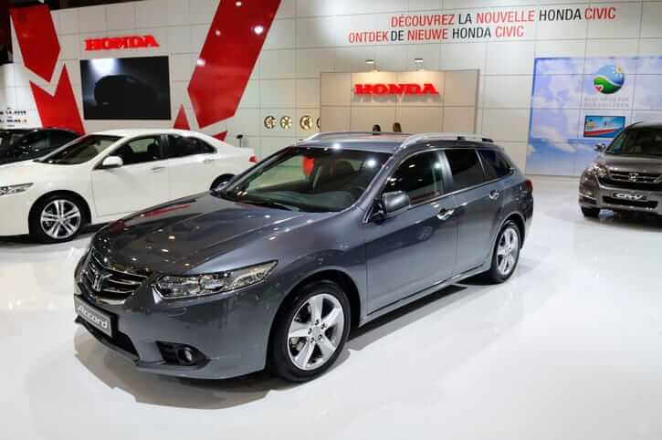 The Honda Accord Crosstour: A Blend of Sedan Comfort and SUV Versatility