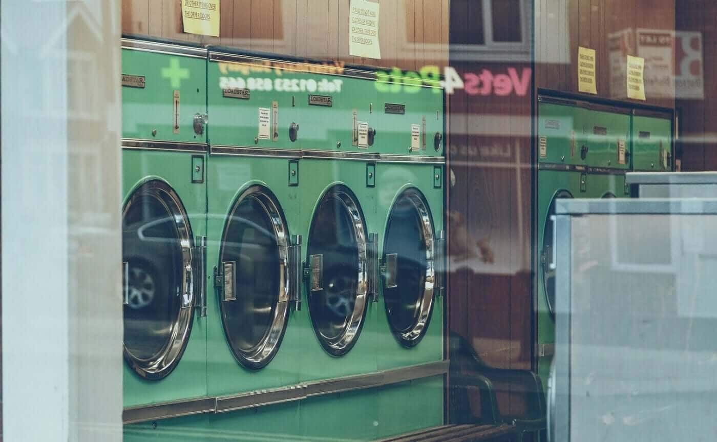 Arranging table linens throughout a commercial laundry