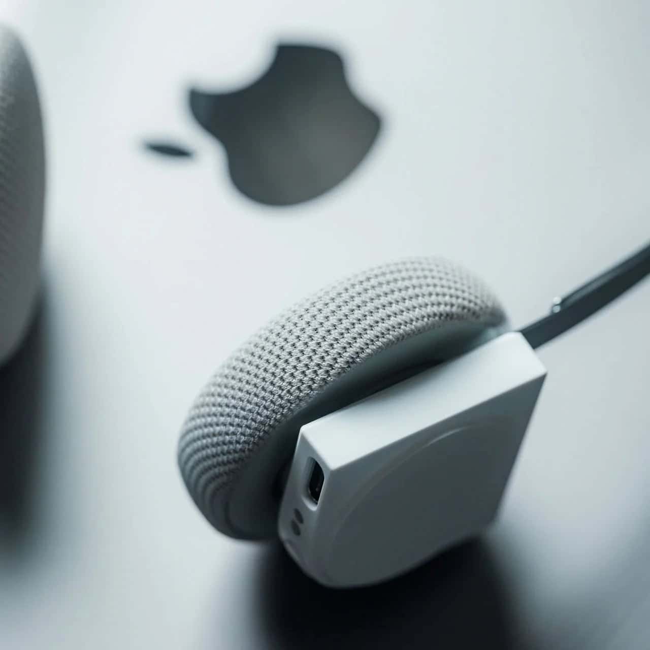 StillFrame Headphones suited to relaxed evening listening