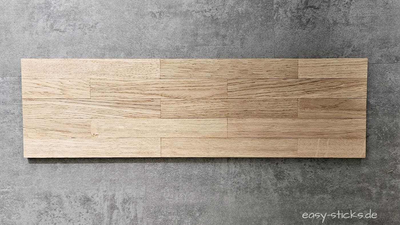 Platte aus Holzklötzchen